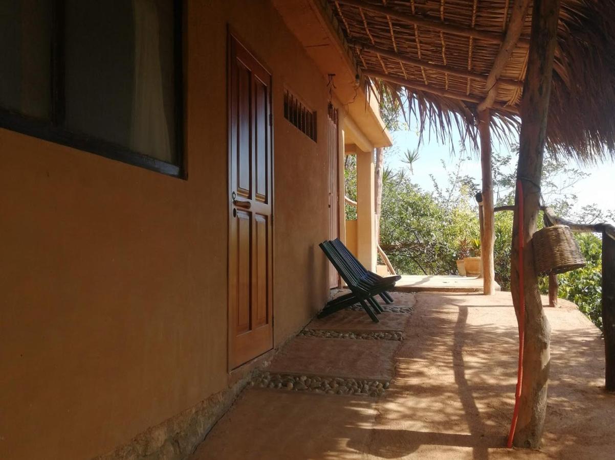 Hotel Casa Luna Playa Puerto Ángel Esterno foto